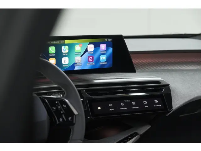 Peugeot 3008 1.2 Hybrid 145 GT | Pack Winter | Camera | Adaptieve Cruise Control | Elektrische Koffe...