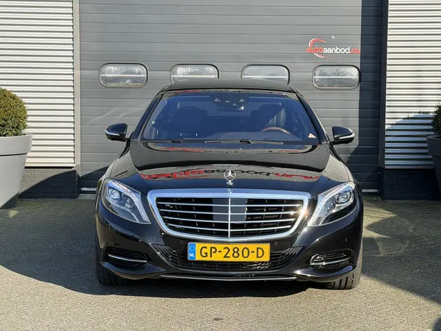 Mercedes-Benz S-Klasse