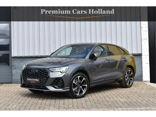 Audi Q3 Sportback 45 TFSI e S-Line Black Ed Navi Leder Camera Trekhaak 19 Inch