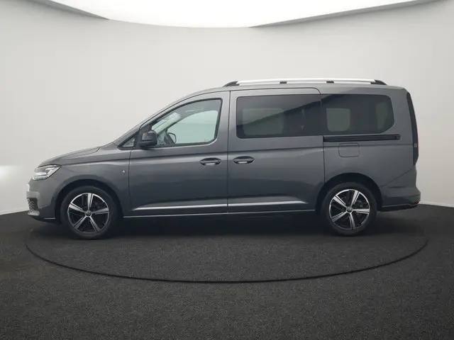 Volkswagen Caddy Maxi 1.5 TSI Style DSG 5 Persoons Dealer O.H | Adaptive Cruise | Trekhaak Afn. | Ap...
