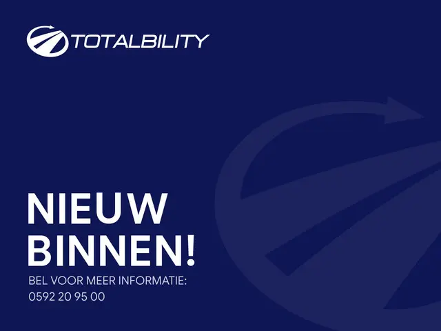 Mercedes-Benz CLA-klasse 180 Ambition 123 PK | Navigatie | Cruise | Xenon | Bluetooth tel. voorber....