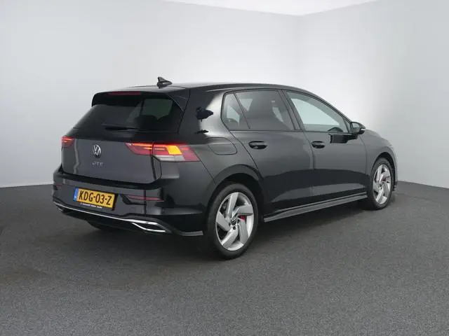 Volkswagen Golf 1.4 eHybrid GTE | Winterpakket | SOH 90.5% | Camera | ACC | Carplay |