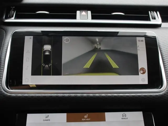 Land Rover Range Rover Velar 2.0 P400e Navigatie Apple Carplay/Android Auto Camera Parkeersensoren E...