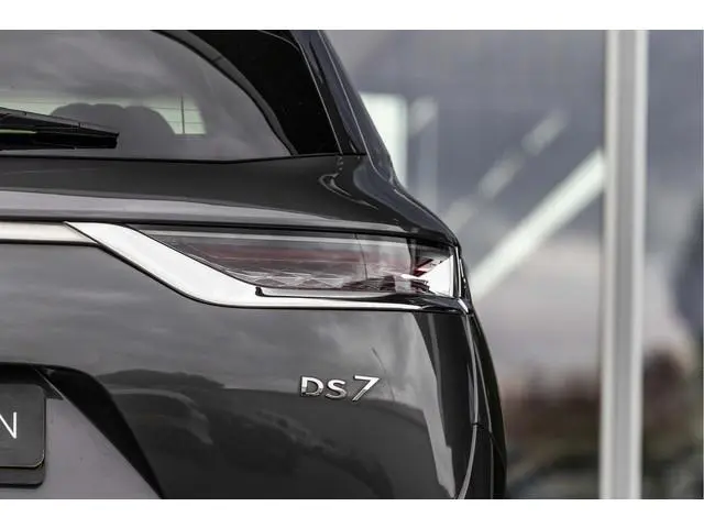 DS DS 7