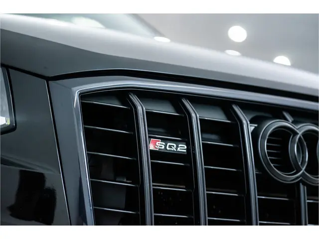 Audi SQ2