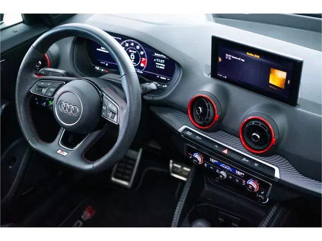 Audi SQ2