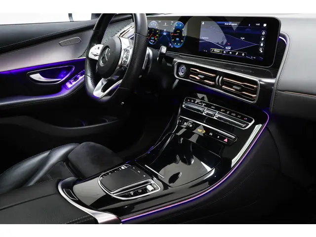 Mercedes-Benz EQC 400 4MATIC AMG-Line Premium 80 kWh SOH 94% | RIJASSISTENTIE- PACK | STOELVERWARMIN...