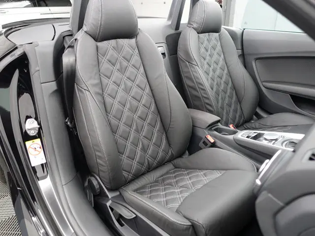 Audi TT Roadster 1.8 TFSI 180pk S Competition Black Optic Aut- Rs Interieur, Keyless, Xenon Led, Vir...