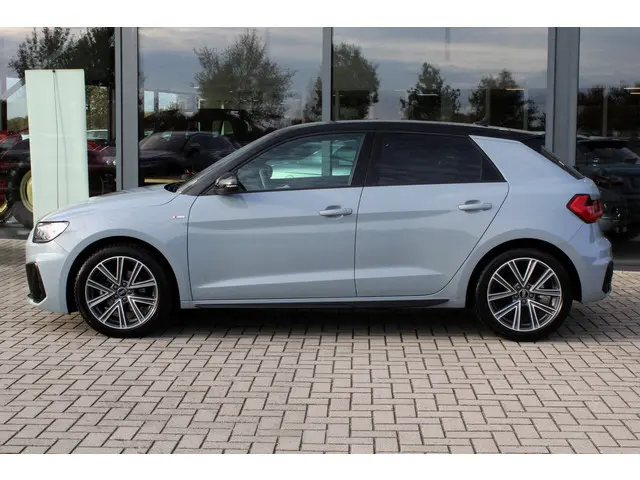 Audi A1 Sportback 35 TFSI 150pk S-Line LED KEYLESS ACC 24024KM!