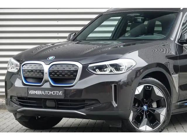 BMW iX3 High Executive 80 kWh SOH 97,7% | Pano | HUD | Trekhaak | H&K | Memory | ACC | 360 |