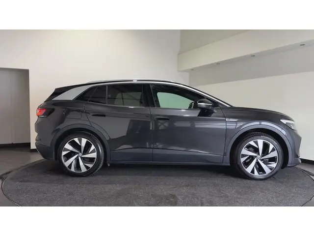 Volkswagen ID.4 First 77 kWh | First editie | Trekhaak | Carplay | Soh (batterijcheck) Waarde 90,5 %