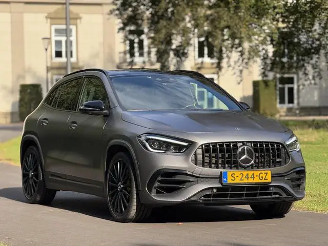 Mercedes-Benz GLA