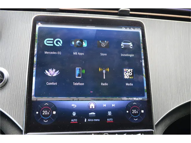 Mercedes-Benz EQS