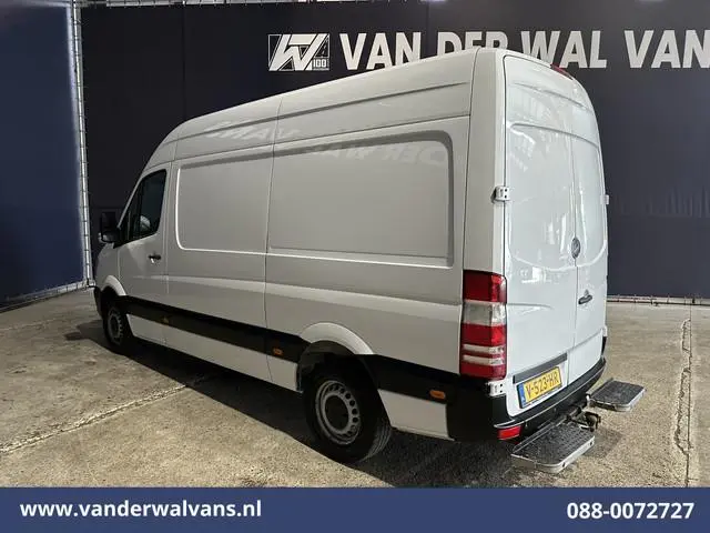 Mercedes-Benz Sprinter 316 CDI 163pk L2H2 Euro6 Airco | Navigatie | 2800kg Trekhaak | Cruisecontrol...