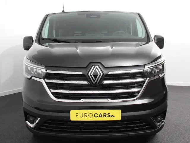Renault Trafic 2.0 T30 L2H1 Advance Navigatie Airco Lichtmetalen velgen Betimmering Trekhaak Camera...