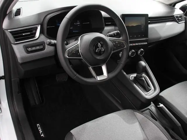 Mitsubishi Colt 1.6 HEV Automaat Intense DEMO Navigatie d.m.v. Apple Carplay/Android Auto Camera Cli...