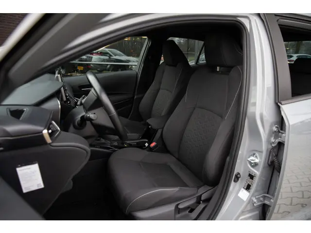 Toyota Corolla 1.8 Hybrid Business ,  Achteruitrijcamera