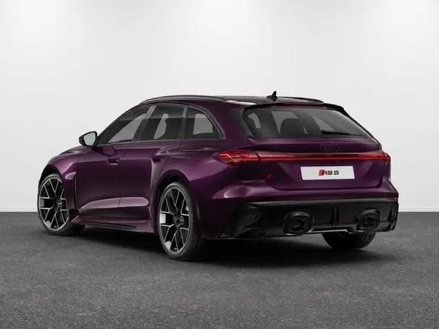 Audi RS5 Avant e-hybrid 470 kW / 639 pk | Audi Sportpakket | Amethyst Porsche kleur | Panorama-glasd...
