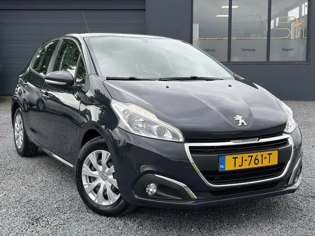Peugeot 208 1.2 PureTech Blue Lion Dealer Onderhouden,Navi,Trekhaak,5 Deurs,Pdc,Airco,Cruise,D-riem...