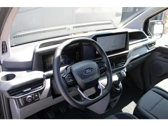 Ford Transit Custom 320 2.0 TDCI L2H1 Trend DC 136pk - Carplay - Android - Camera - Trekhaak - LED k...
