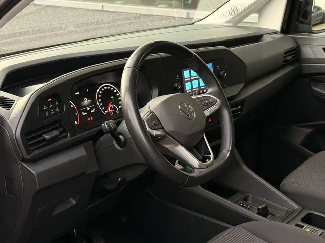 Volkswagen Caddy 1.5 TSI 5p | BTW | Stoelverwarming | Voorruitverwarming | DAB | Cruise | Parkeersen...