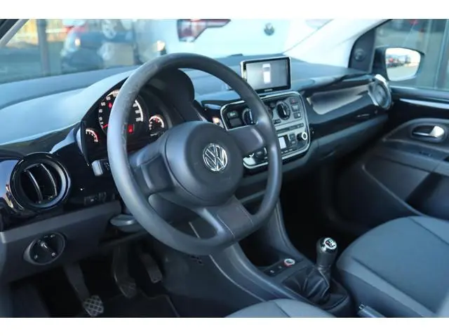 VOLKSWAGEN UP! 1.0 MOVE UP! BLUEMOTION | NAVI | AIRCO | BLUETOOTH | 5DRS