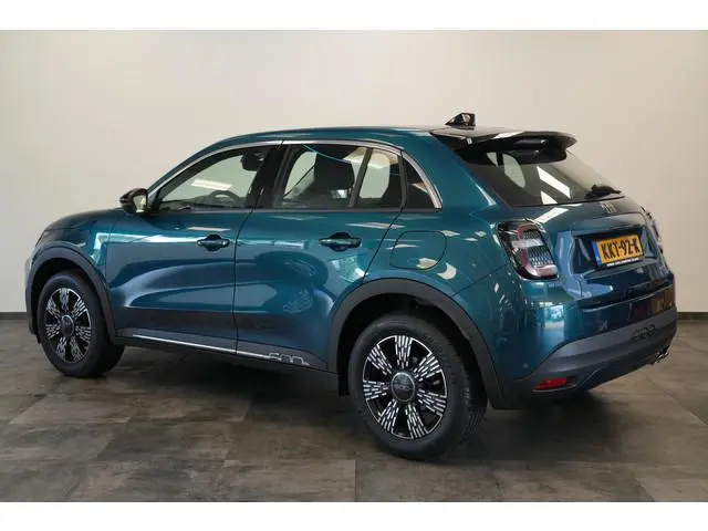 Fiat 600 1.2 Hybrid Urban Cruise/Climate Carplay PDC Camera Keyless Entry/Start 24 Maanden garantie*...