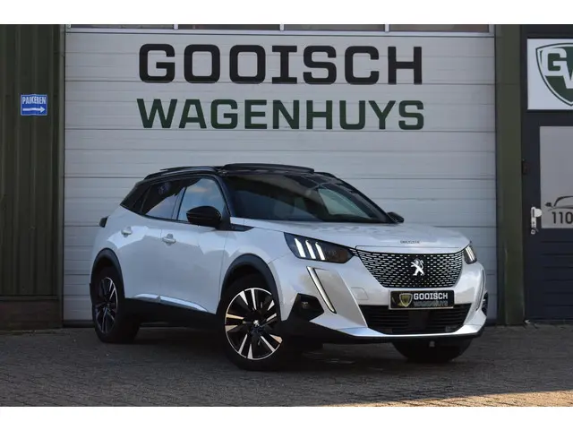 Peugeot e-2008 EV GT Pack 50 kWh | Panorama | Camera | Stoelverwarming |