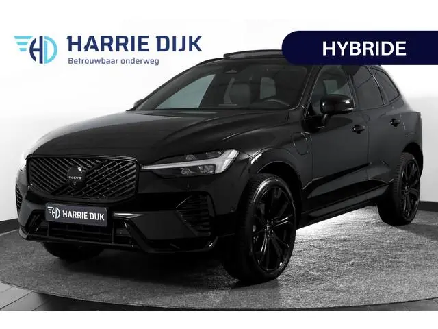 Volvo XC60 2.0 T6 Plug-in hybrid AWD Ultra Black Edition | S/K Panodak | Head-up | 360 Camera | Harm...
