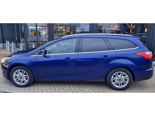 Ford Focus Wagon 1.0 EcoBoost Edition Plus 125PK | Volledig Dealeronderhouden | NL AUTO | Trekhaak |...