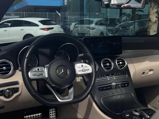 Mercedes-Benz C-Klasse