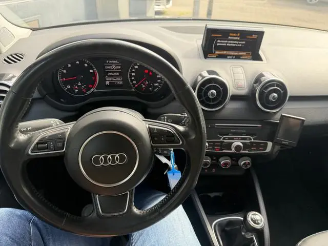 Audi A1