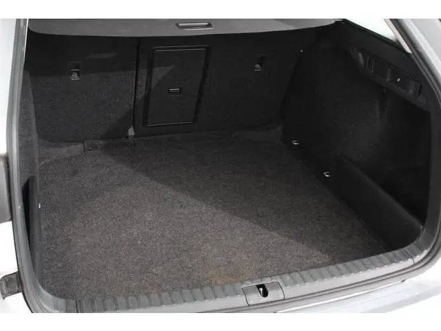 Skoda Octavia Combi 1.0 e-TSI 110pk MHEV DSG Style Navigatie Apple Carplay/Android Auto Parkeersenso...