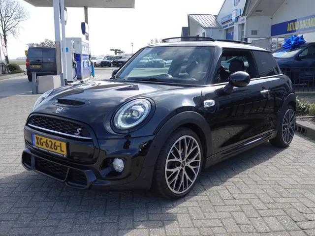 MINI Cooper S