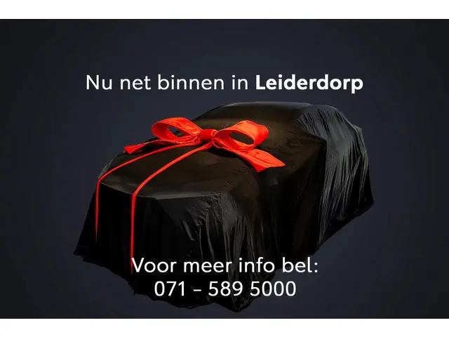 Toyota Yaris 1.5 Hybrid 115 Active Limited Stoel & stuurverwarming, parkeersensoren