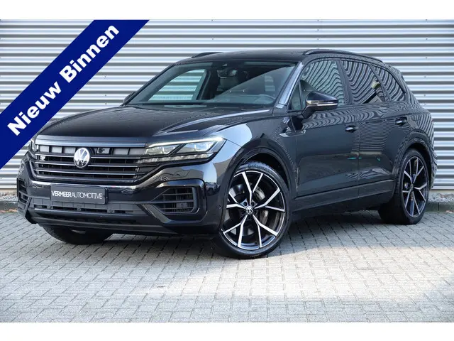 Volkswagen TOUAREG 3.0 Tsi 4MOTION R | Pano | Nachtzicht | Trekhaak | Massage | Ventilatie | HUD | A...