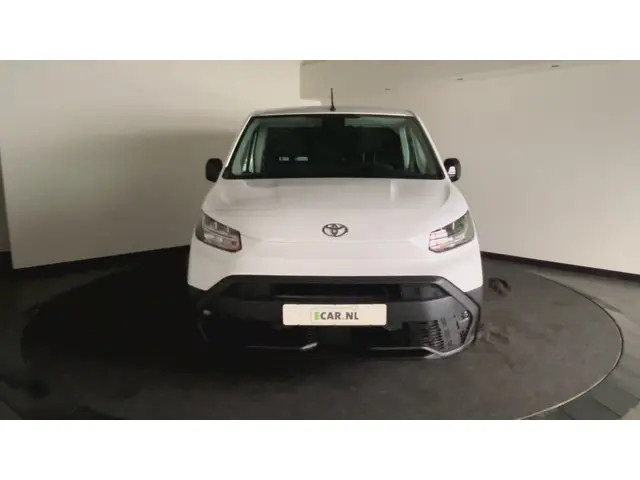 Toyota pro-ace