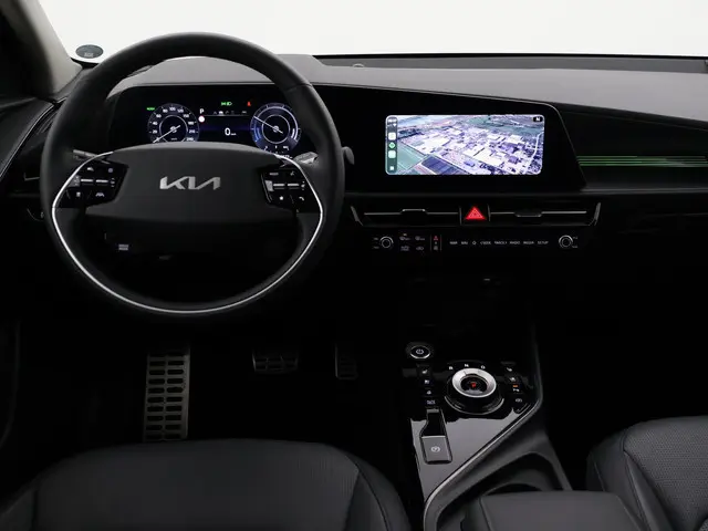 Kia Niro EV EXECUTIVE 64.8 kWh *5.677 KM* + LEDER | STOELVENTILATIE | HEAD-UP | HARMAN/KARDON | STOE...
