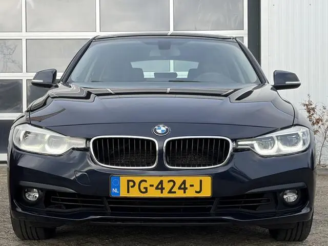 BMW 3-serie Touring 318i Executive 136pk | Automaat | Bluetooth | Cruise control | Electronic climat...
