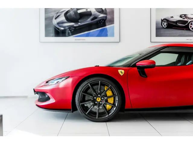Ferrari 296
