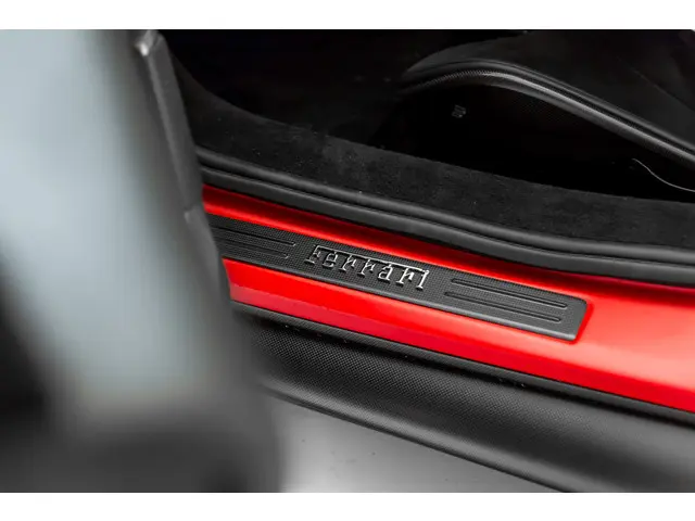 Ferrari 296