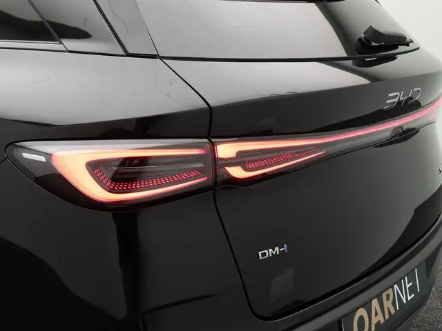 BYD SEAL