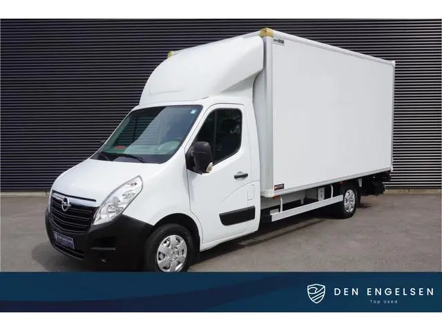 Opel Movano