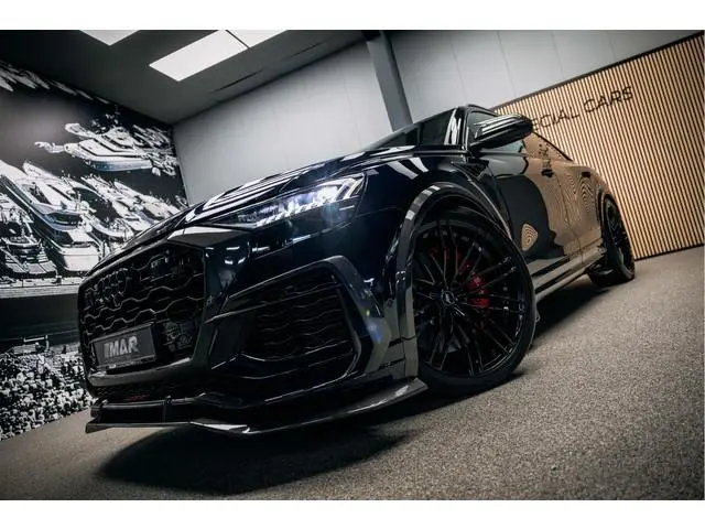 Audi RSQ8