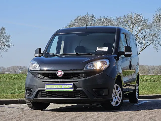 FIAT DOBLÓ CARGO 1.6 l1h1 105pk euro6 nap