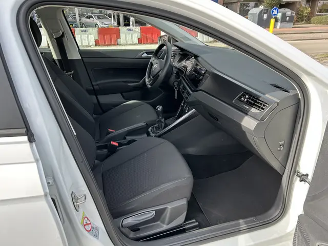 Volkswagen Polo 1.0 MPI Trendline 5 Deurs airco apk keurige auto