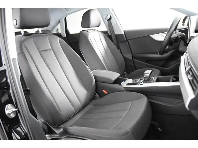 Audi A4 35 TDI Limousine*1ste Eigenaar*Leer*Navigatie*Camera*