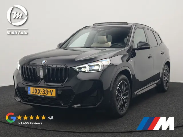 BMW X1 sDrive20i M Sport 156pk Dealer O.H. | Panodak | Lederen Sportstoelen Verwarmd | Adaptive M On...