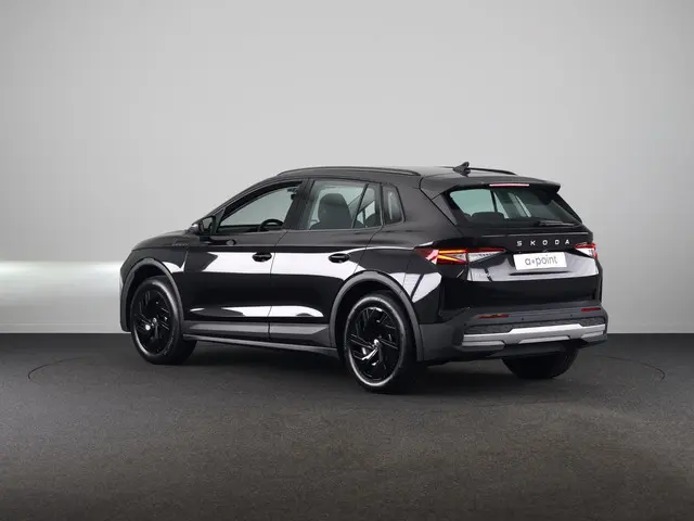 Skoda Elroq 50 Limited Edition 170pk | Achteruitrijcamera