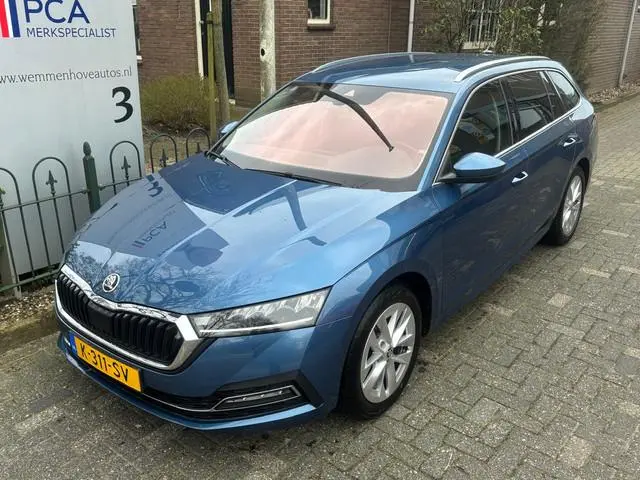 ŠKODA Octavia Combi 1.0 e-TSI Business Edition Plus